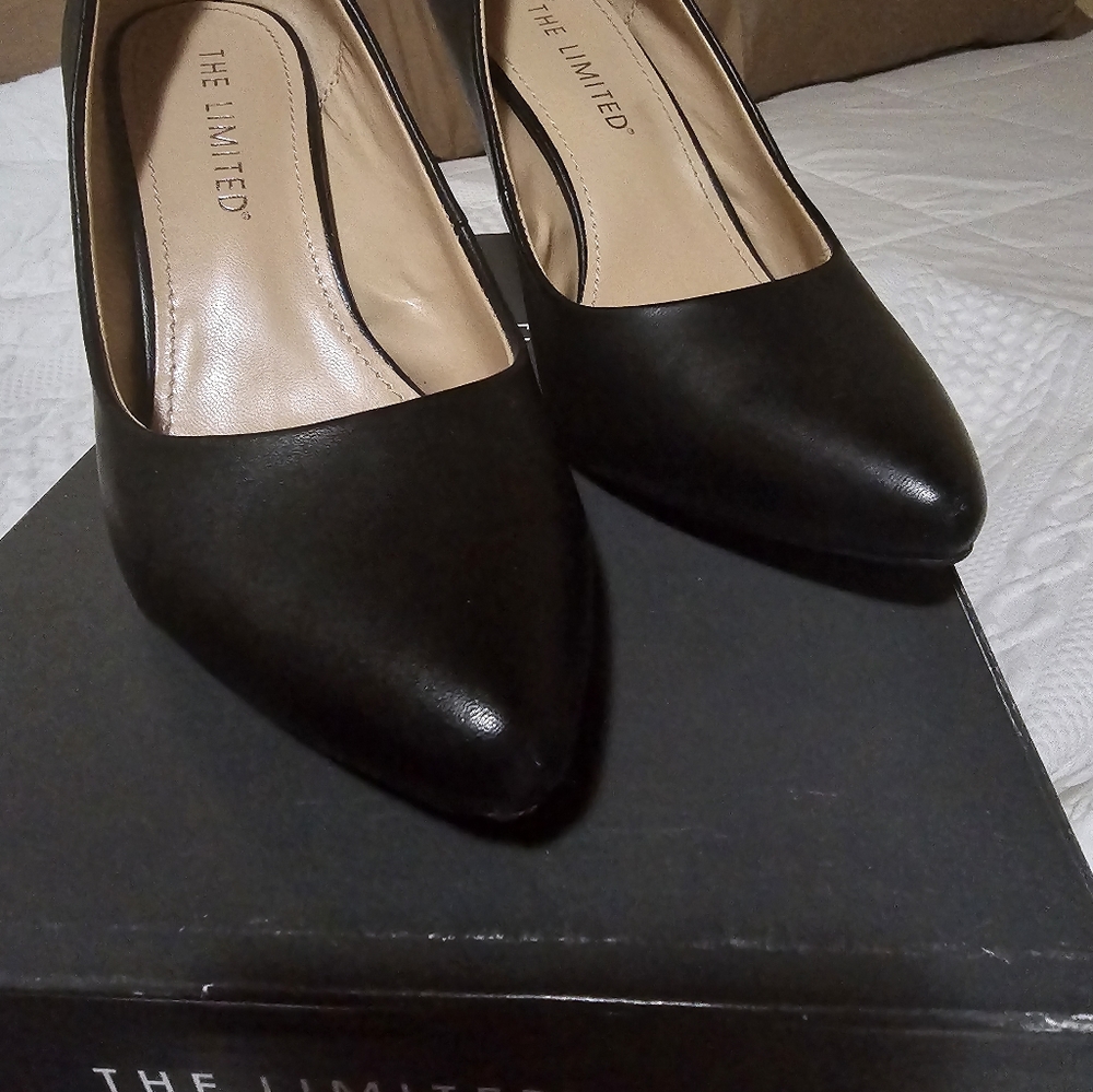 The Limited Tatum Black Heels size 6.5